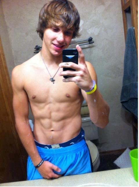 1849_594550623907171_536838452_n